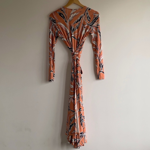 NWOT Around Town Dress by Yumi Kim - Picture 3 of 6